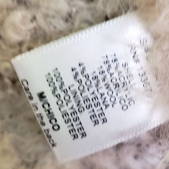 Love Tree Vest  - Picture 7 of 7